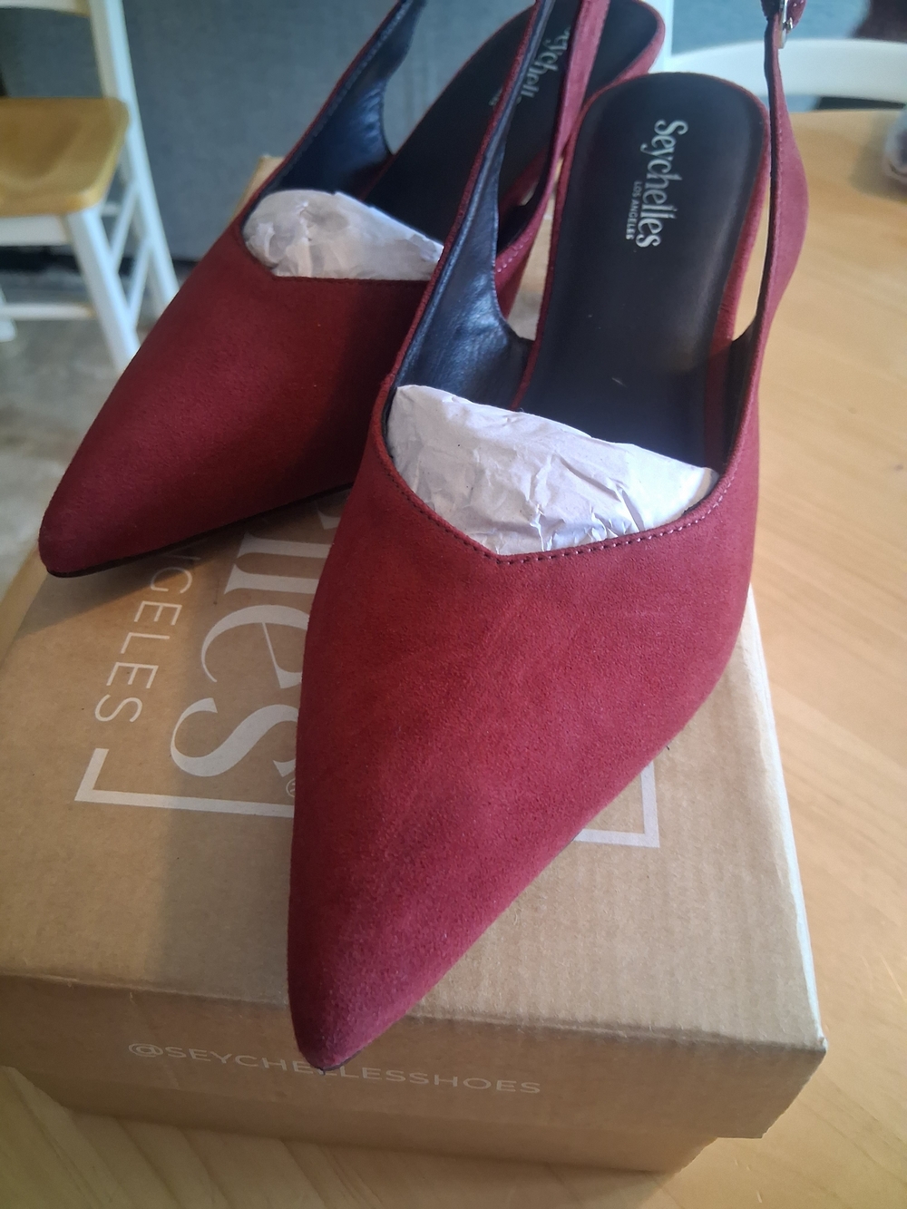 Seychelles Suede Candlelight Red/Burgundy Slingback Pointed Toe Kitten Heel NWB - Picture 5 of 7